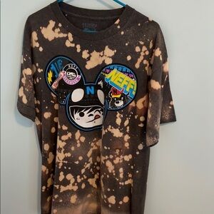 One of a Kind Neff Deadmaus Polyester & Cotton Blend Short Sleeve T-Shirt Size L